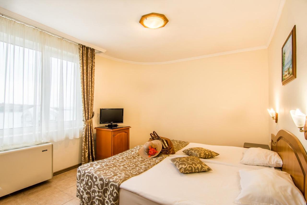 Hotel Villa List 索佐波尔 外观 照片
